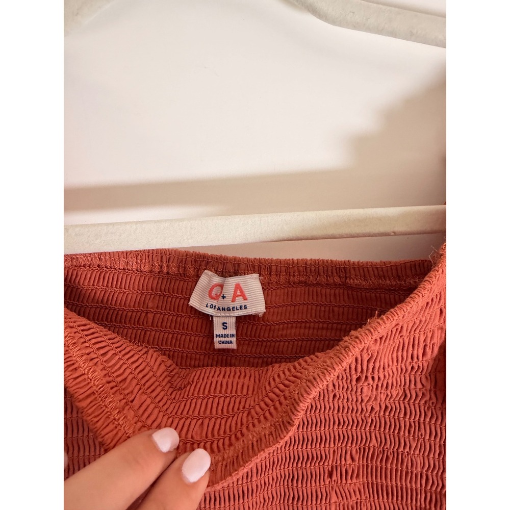 C+A Los Angeles Eyelet Peplum Top Womens Small Terracotta Excellent Smocked Boho - Picture 4 of 6
